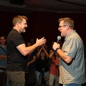 comediante agredida em show