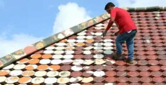 distribuição de telhas para atingidos pelo granizo