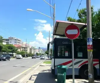 ponto de ônibus